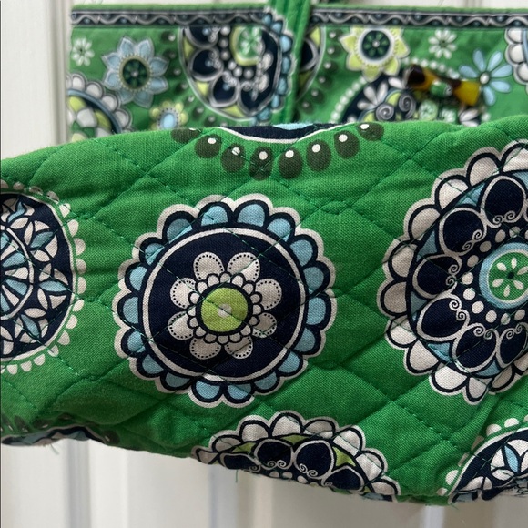 Vera Bradley Green Quilted Tote with Floral Medallions - Picture 6 of 7